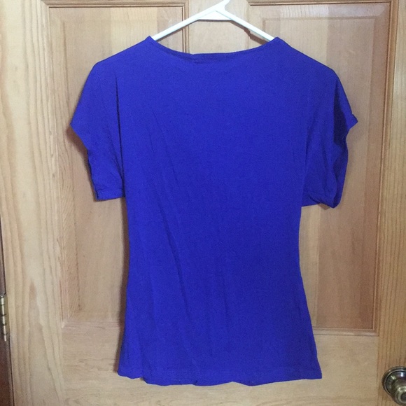 Knot-Front Top - Picture 3 of 3